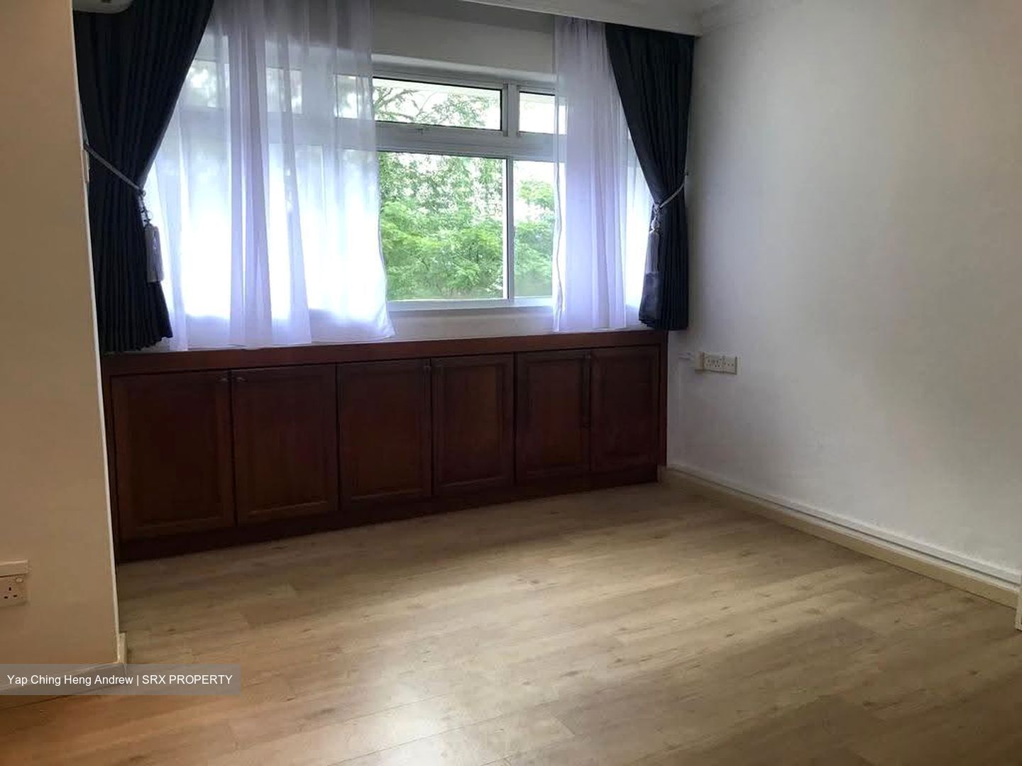 Pine Grove (D21), Condominium #637784451